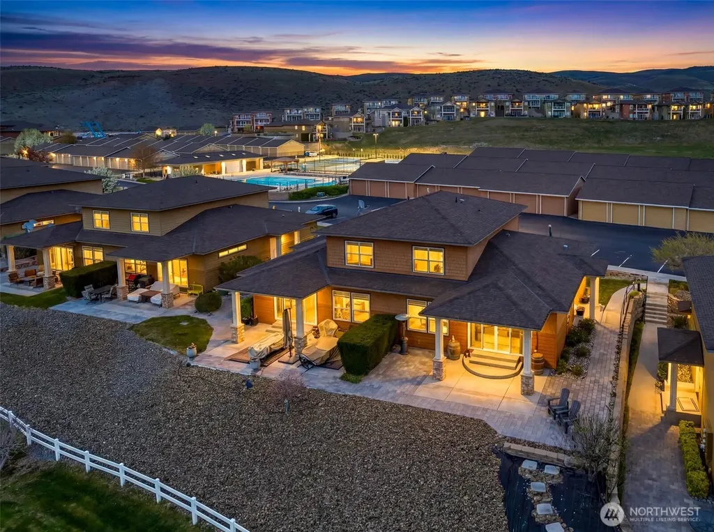 23496 Sunserra Loop NW Quincy WA 98848