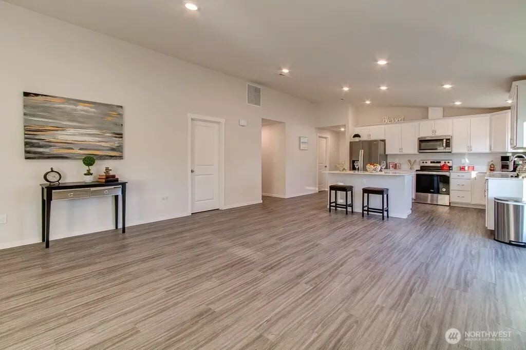 27 Jonagold Lane Manson WA 98831