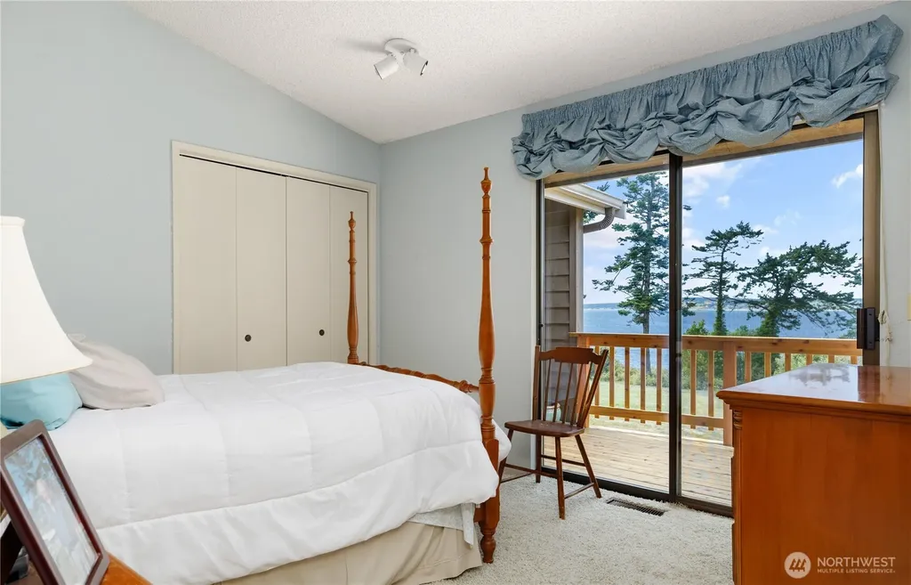 1204 Leisure Street Coupeville WA 98239