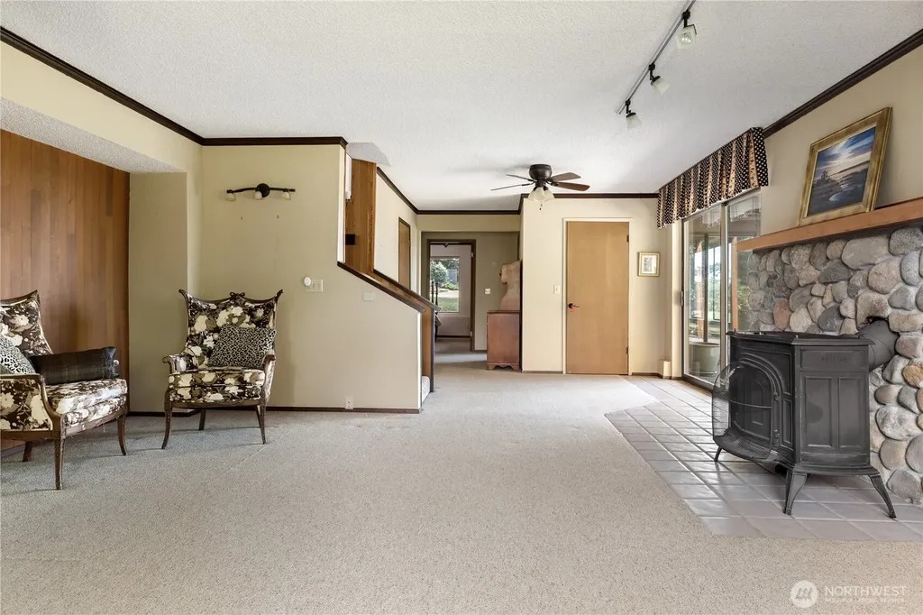 1204 Leisure Street Coupeville WA 98239