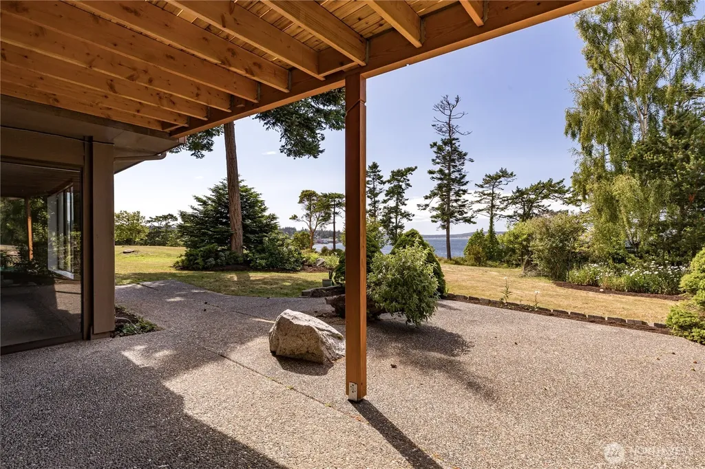 1204 Leisure Street Coupeville WA 98239