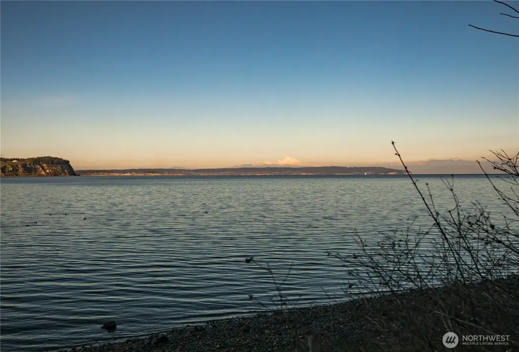 1204 Leisure Street Coupeville WA 98239