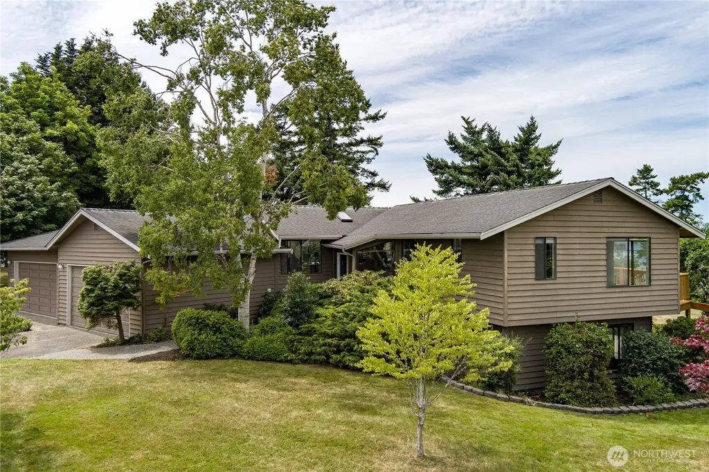 1204 Leisure Street Coupeville WA 98239
