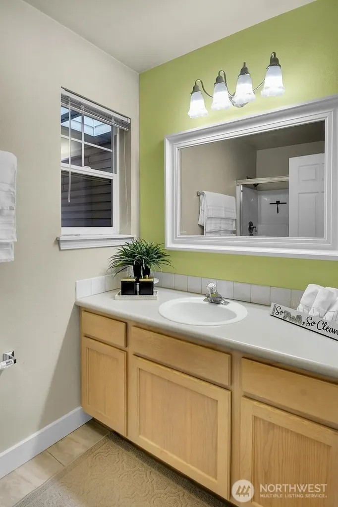 2001 120th Place SE Everett WA 98208