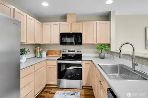 2001 120th Place SE Everett WA 98208