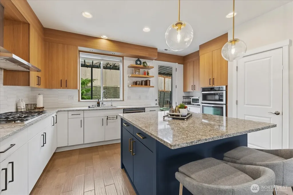 9219 Jacobia Avenue SE Snoqualmie WA 98065