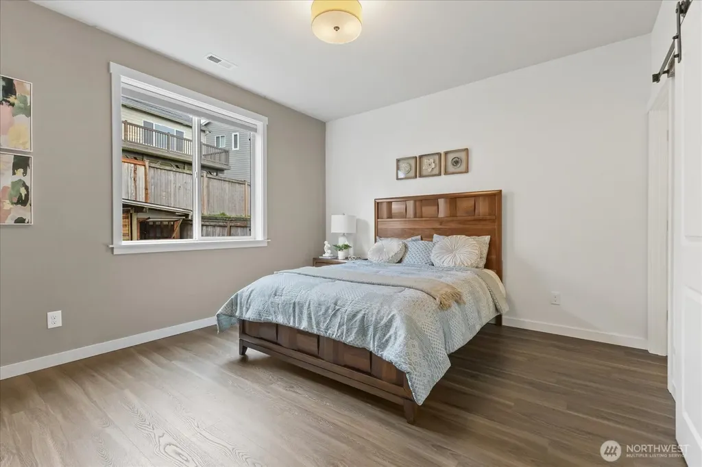9219 Jacobia Avenue SE Snoqualmie WA 98065