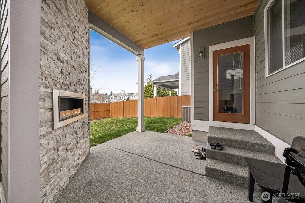 16214 78th Avenue Ct E Puyallup WA 98375