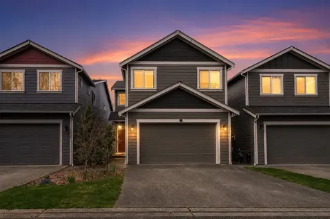 16214 78th Avenue Ct E Puyallup WA 98375