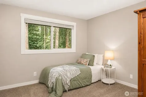 19522 NE 181st Street Woodinville WA 98077