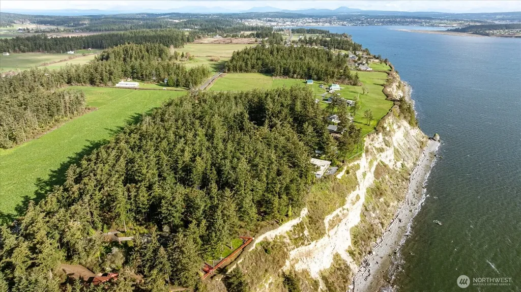 1012 N Scenic Heights Road Oak Harbor WA 98277