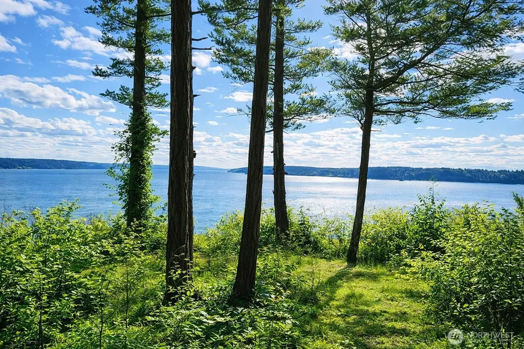 1012 N Scenic Heights Road Oak Harbor WA 98277