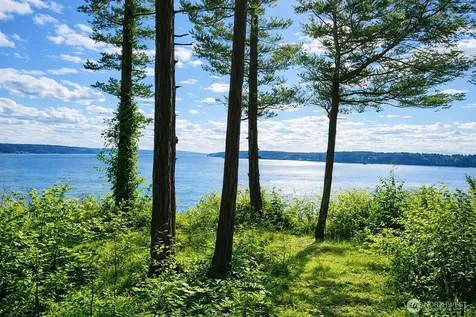 1012 N Scenic Heights Road Oak Harbor WA 98277
