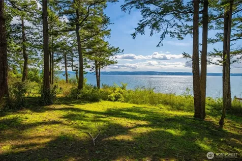 1012 N Scenic Heights Road Oak Harbor WA 98277
