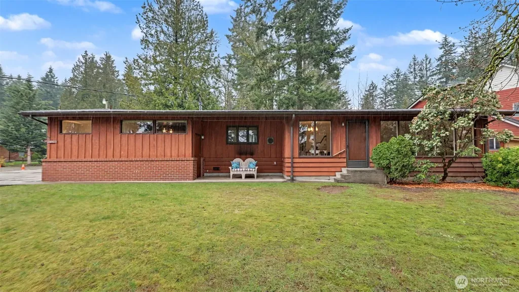 26822 148th Avenue SE Kent WA 98042