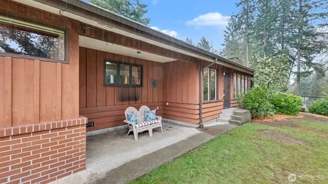 26822 148th Avenue SE Kent WA 98042