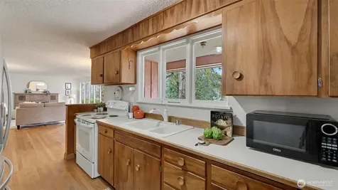 26822 148th Avenue SE Kent WA 98042