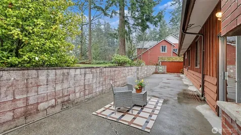 26822 148th Avenue SE Kent WA 98042