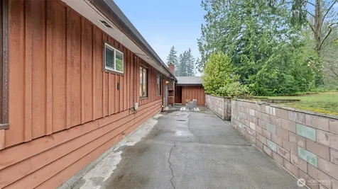 26822 148th Avenue SE Kent WA 98042