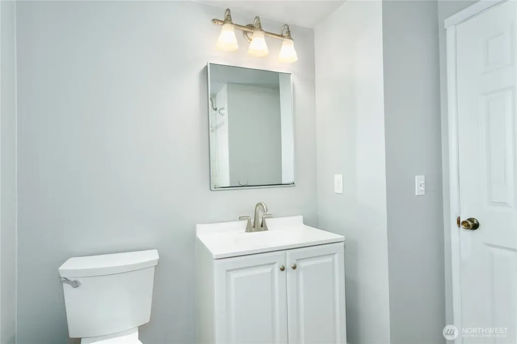 31327 12th Place S Federal Way WA 98003