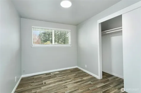 31327 12th Place S Federal Way WA 98003
