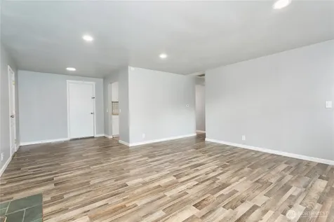 31327 12th Place S Federal Way WA 98003