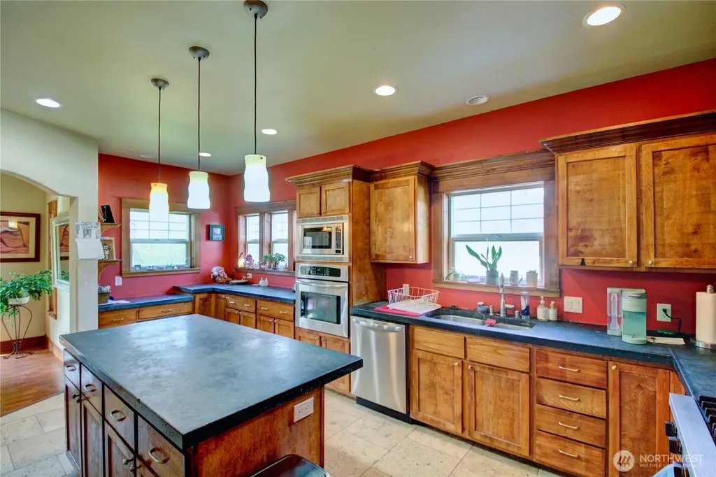 4435 Castlerock Drive Blaine WA 98230