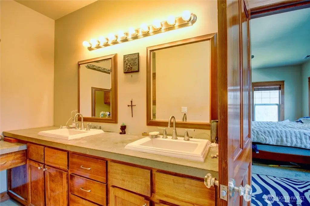 4435 Castlerock Drive Blaine WA 98230