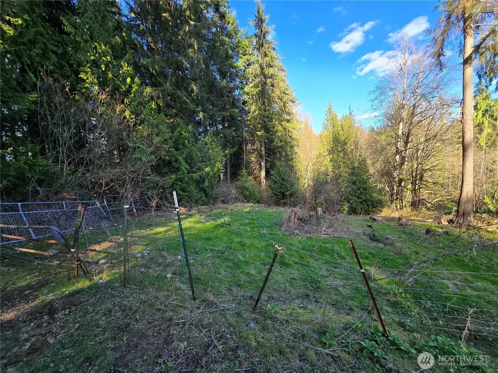 16827 24th Place NE Snohomish WA 98290