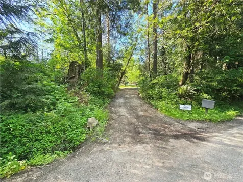 16827 24th Place NE Snohomish WA 98290