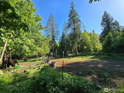 16827 24th Place NE Snohomish WA 98290