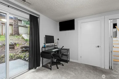 20806 23rd Avenue W Lynnwood WA 98036