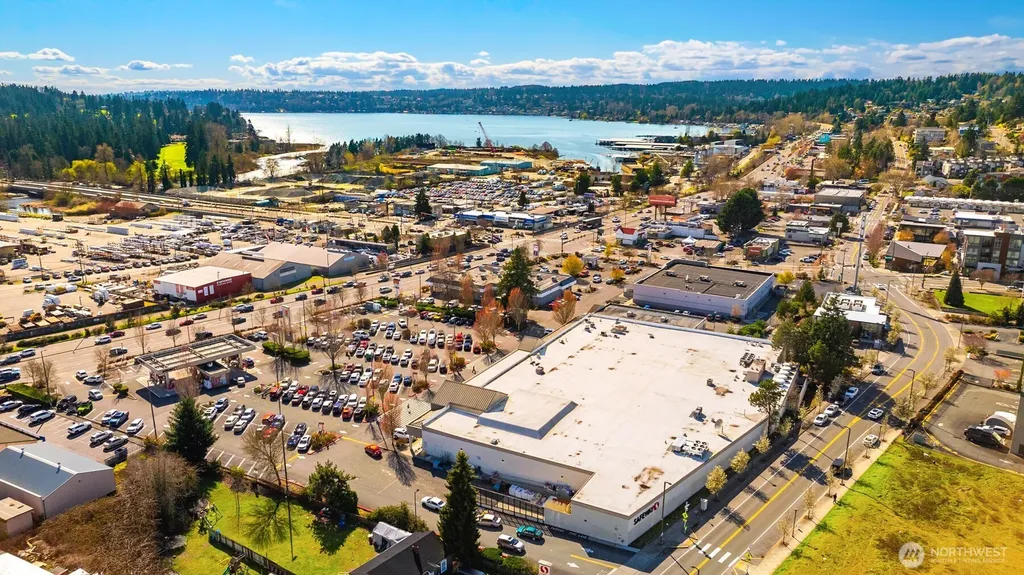 18200 73rd Avenue NE Kenmore WA 98028