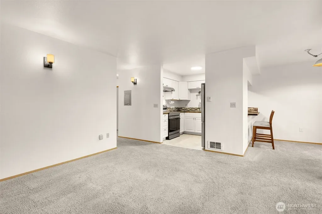 18200 73rd Avenue NE Kenmore WA 98028