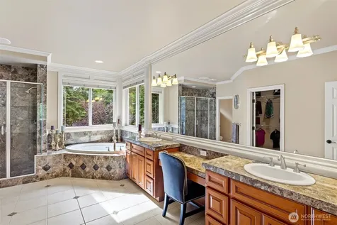 4569 162nd Lane SE Bellevue WA 98006