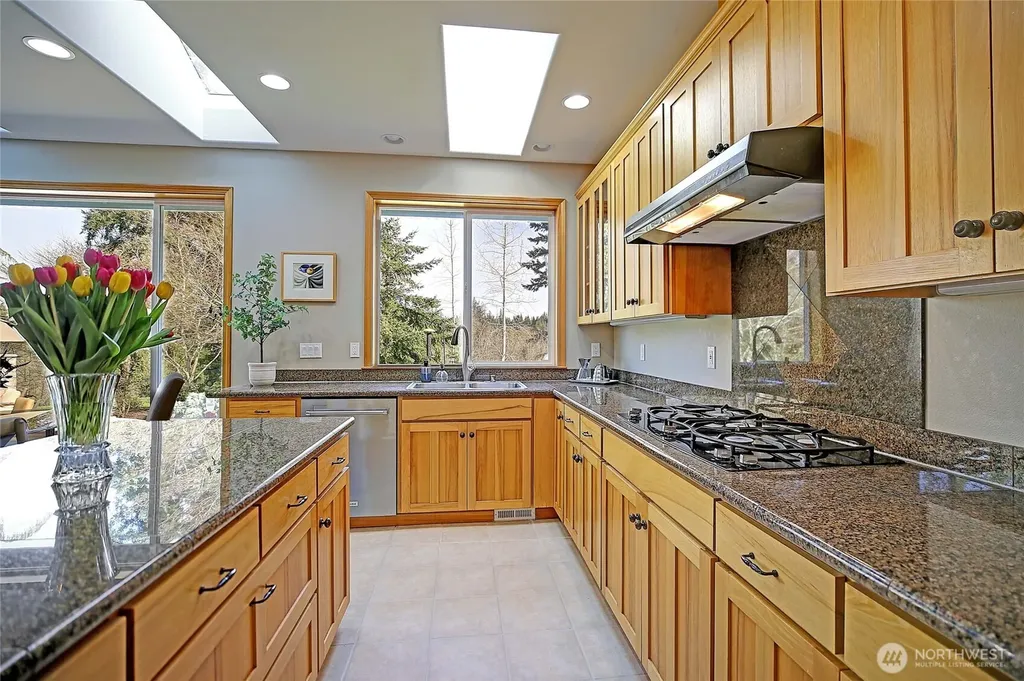 25721 38th Avenue NW Stanwood WA 98292