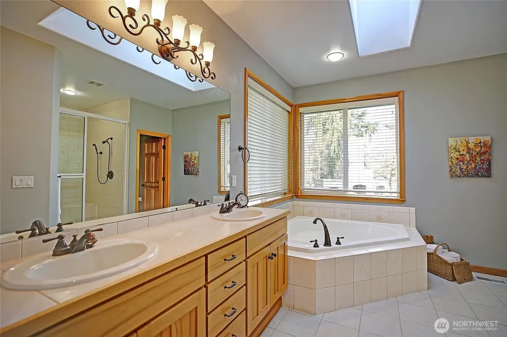 25721 38th Avenue NW Stanwood WA 98292