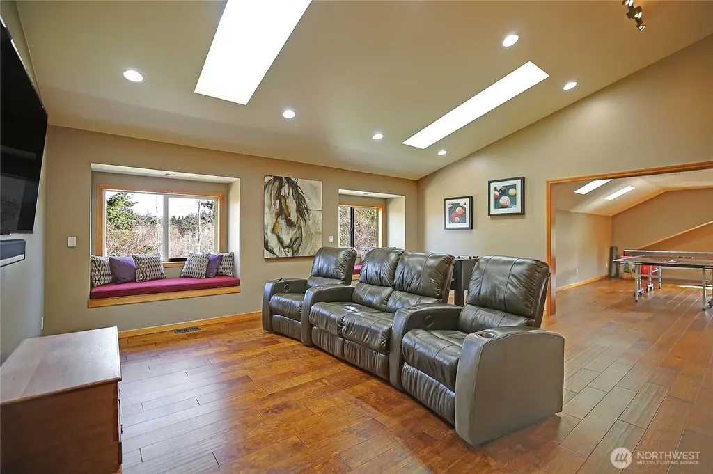25721 38th Avenue NW Stanwood WA 98292