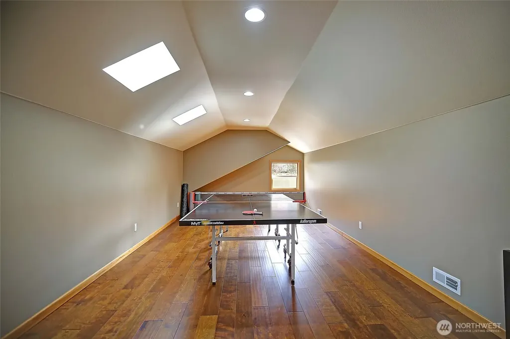 25721 38th Avenue NW Stanwood WA 98292