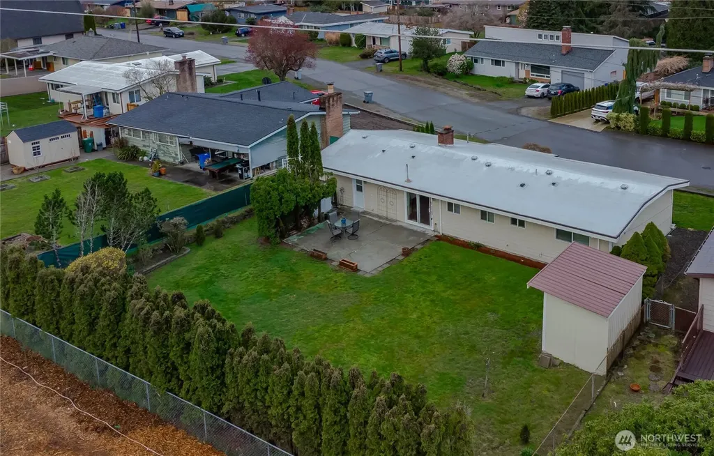 1060 Lynnwood Avenue NE Renton WA 98056
