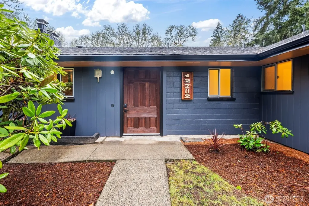 12702 Dubois SW Lakewood WA 98498