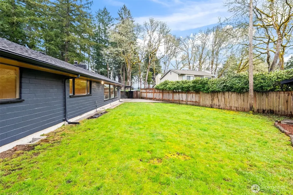 12702 Dubois SW Lakewood WA 98498