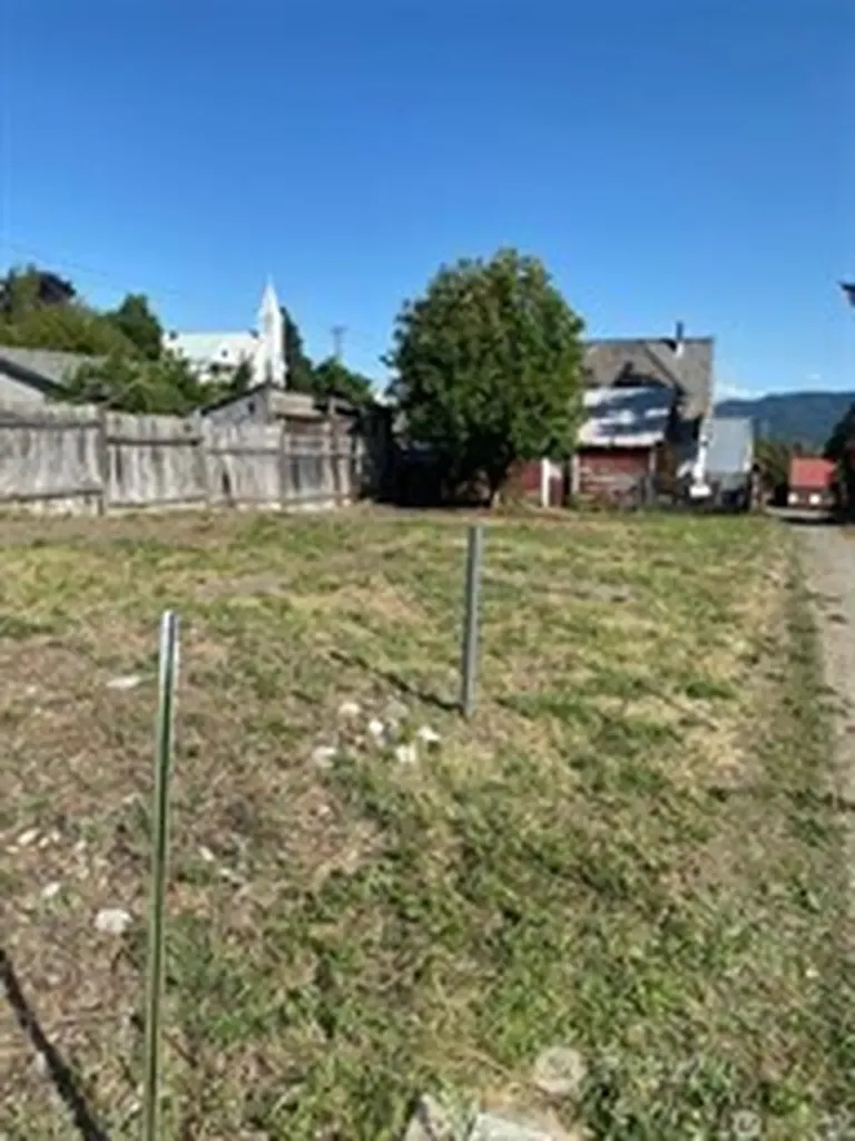 200 E Arizona Avenue Roslyn WA 98941