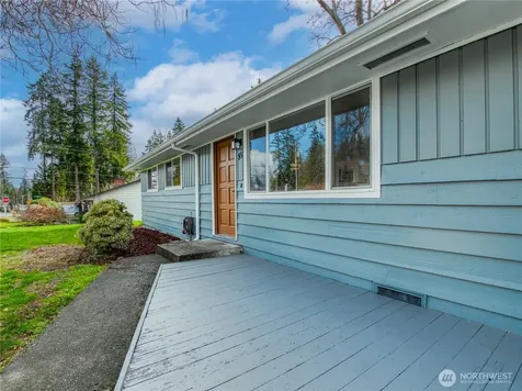 18 232nd Place SW Bothell WA 98021