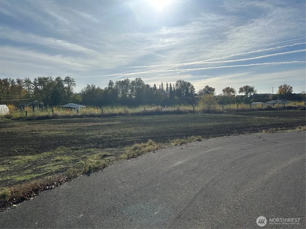 411 SW 12th College Place WA 99324