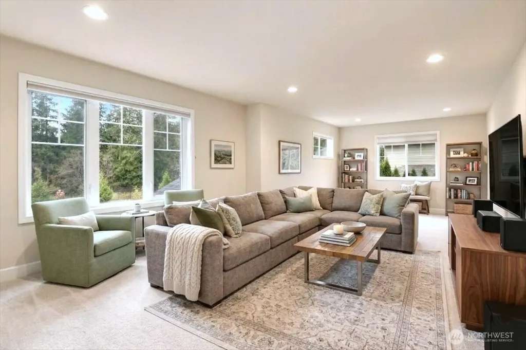 26050 SE 23rd Place Sammamish WA 98075