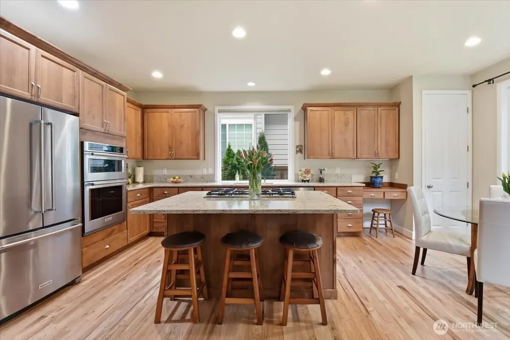 26050 SE 23rd Place Sammamish WA 98075