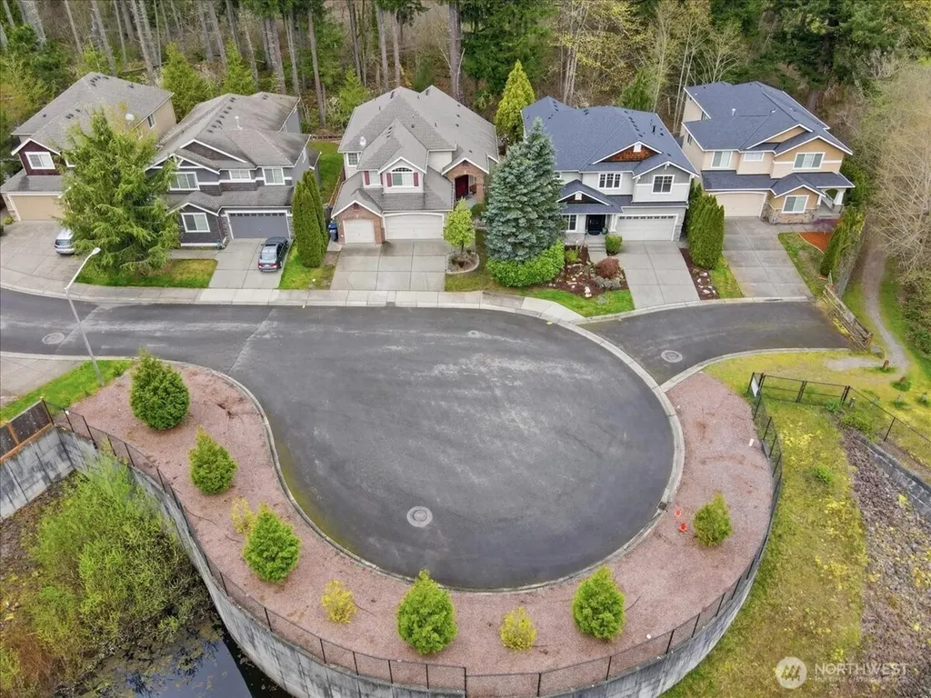 26050 SE 23rd Place Sammamish WA 98075