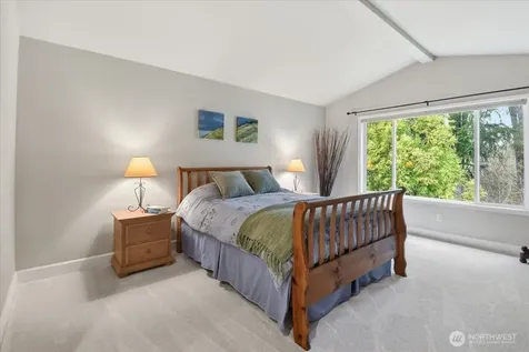 26050 SE 23rd Place Sammamish WA 98075