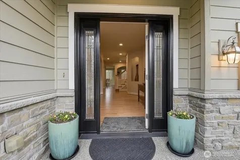 26050 SE 23rd Place Sammamish WA 98075